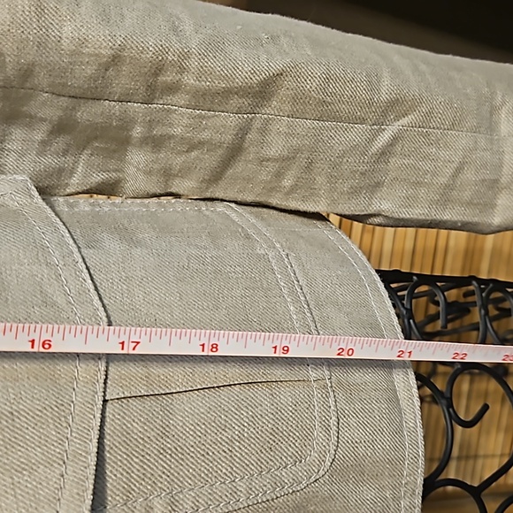 The Limited Linen Blazer - Picture 7 of 9